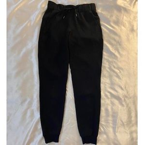 Everyday/Dressy Lululemon Black Joggers